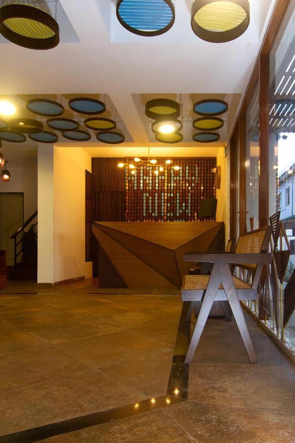 Half Hotel Калангут Экстерьер фото