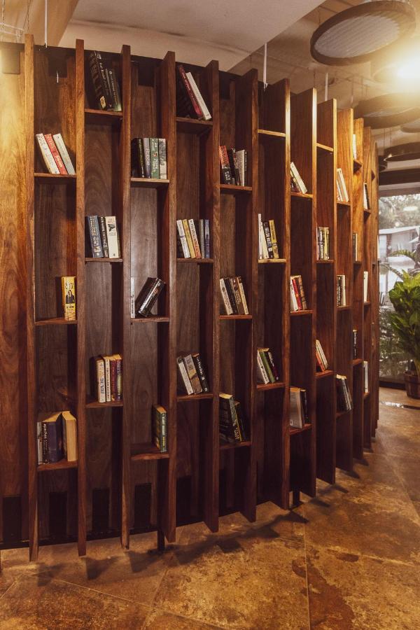 Half Hotel Калангут Экстерьер фото